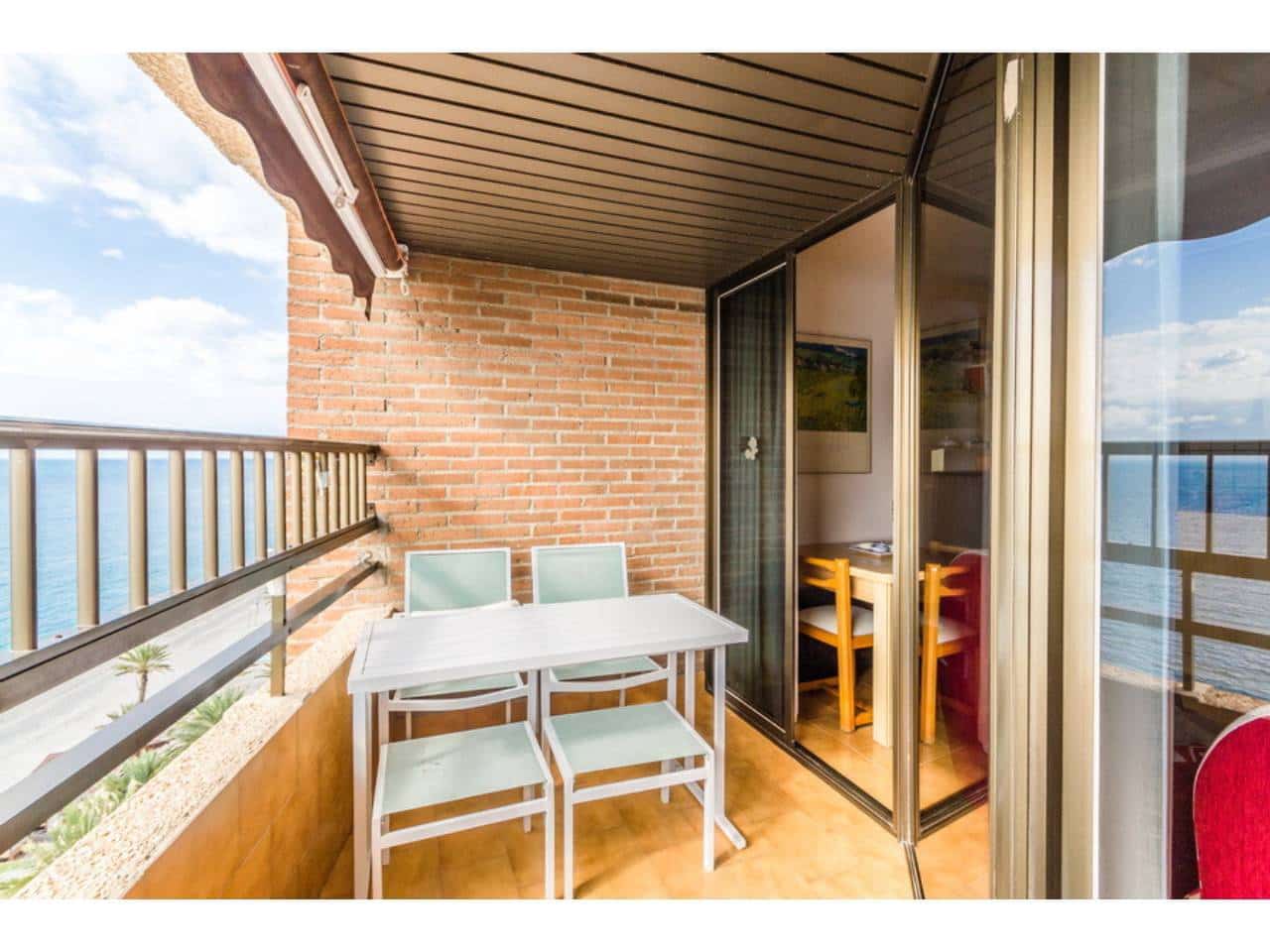 2 soverom Leilighet til salgs i Velilla med svømmebasseng garasje - € 285 000 (Ref: 9974544)