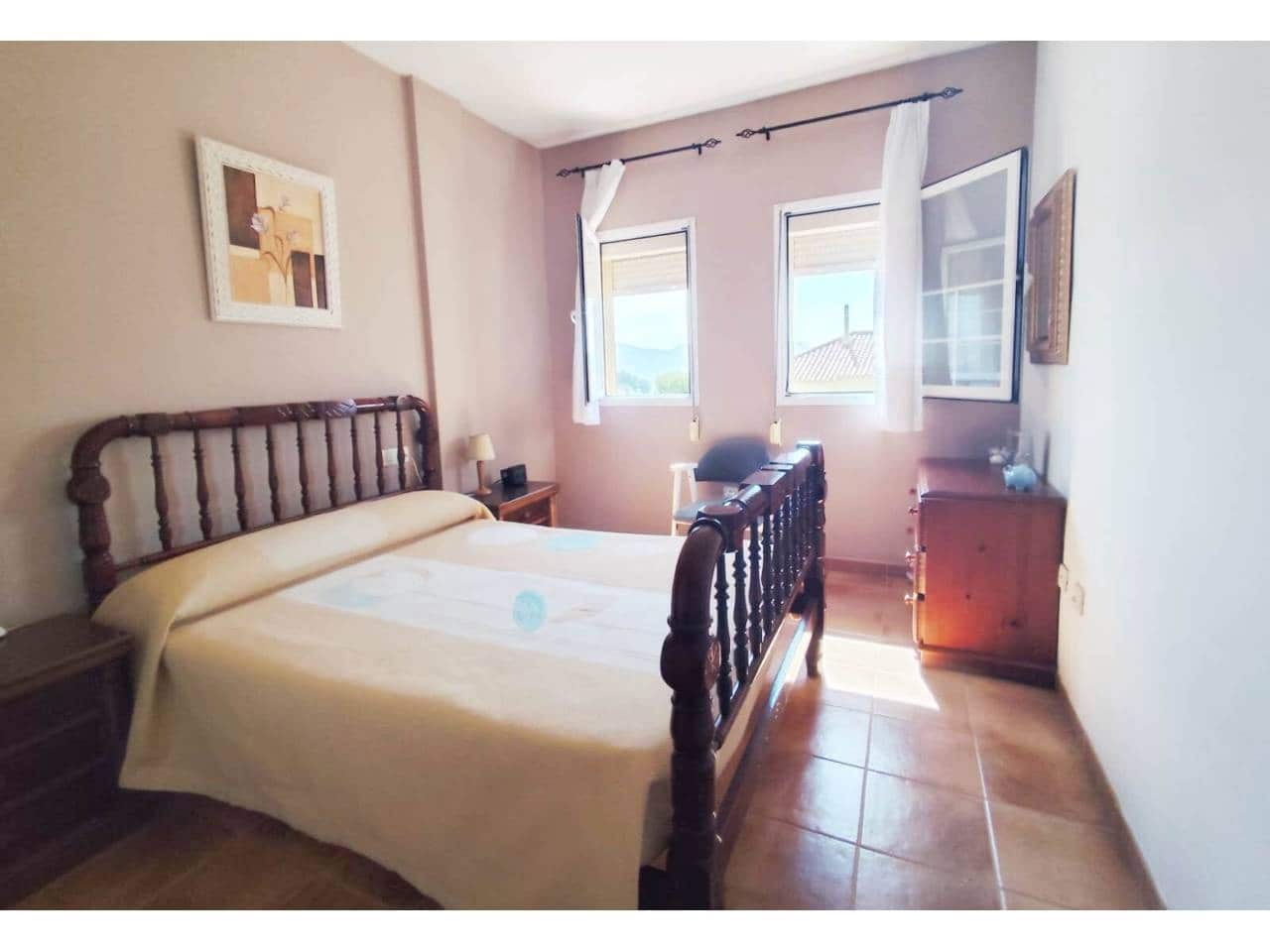 3 bedroom Townhouse for sale in Almunecar with garage - € 325,000 (Ref: 9974545)