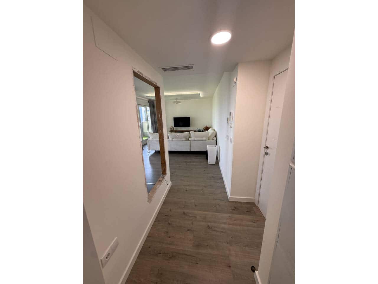 3 soverom Penthouse til leie i Taramay med svømmebasseng garasje - € 2 000 (Ref: 9974546)