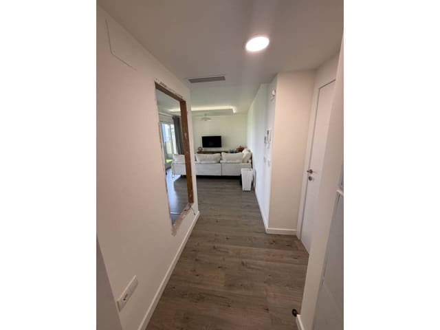 3 soverom Penthouse til leie i Taramay, Almuñécar med svømmebasseng garasje - € 2 000 (Ref: 9974546)