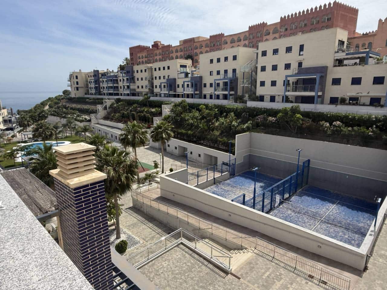3 soverom Penthouse til leie i Taramay med svømmebasseng garasje - € 2 000 (Ref: 9974546)
