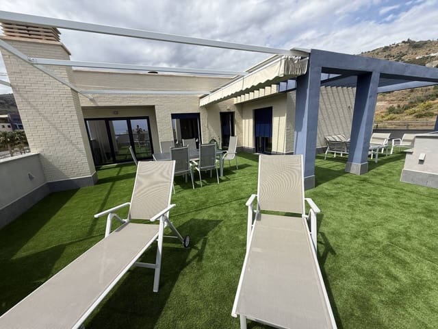 3 soverom Penthouse til leie i Taramay, Almuñécar med svømmebasseng garasje - € 2 000 (Ref: 9974546)
