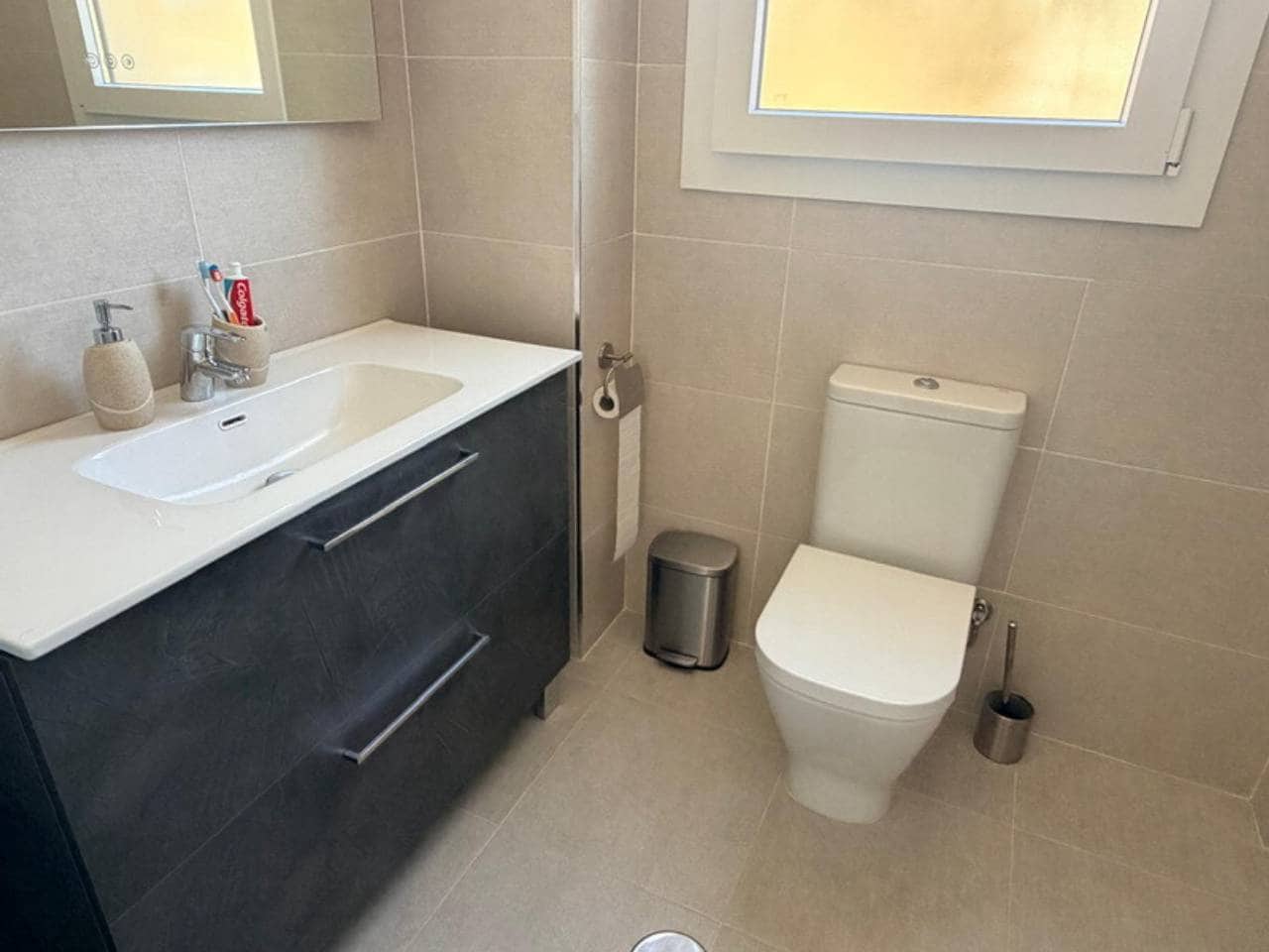 3 soverom Penthouse til leie i Taramay med svømmebasseng garasje - € 1 800 (Ref: 9974546)