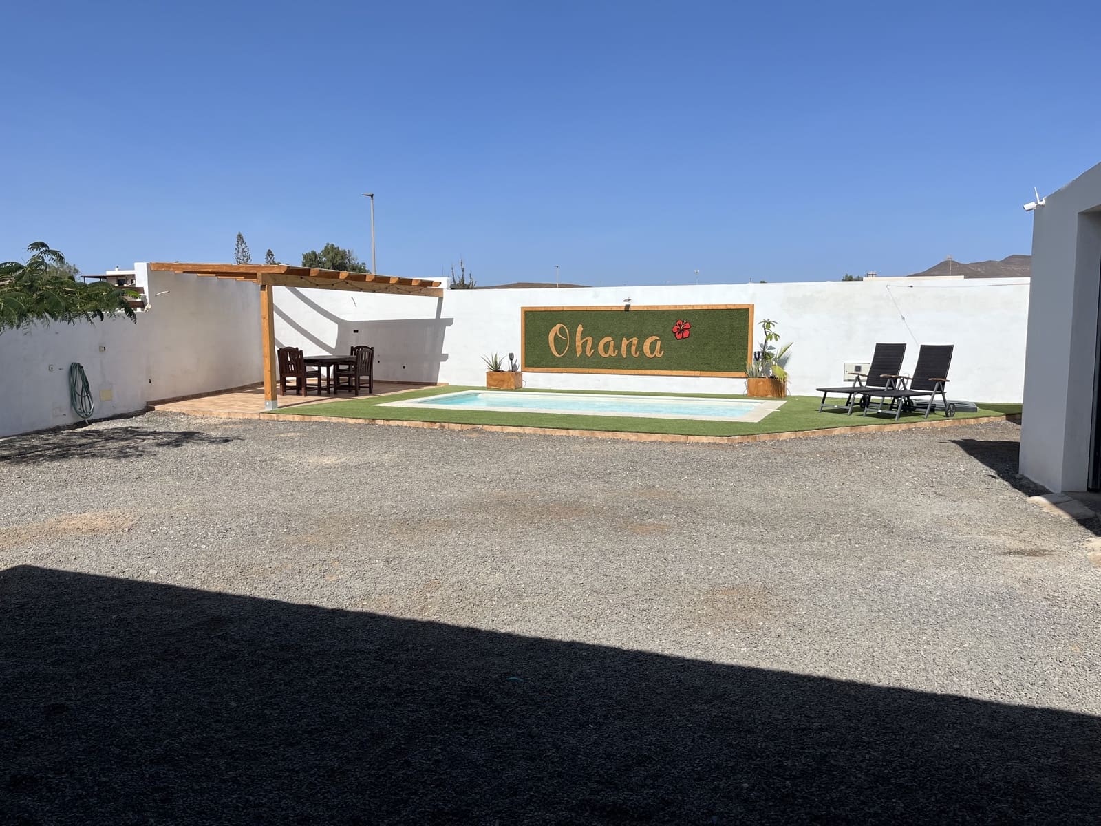 2 soveværelse Villa til salg i Tuineje med swimmingpool garage - € 339.000 (Ref: 7891752)