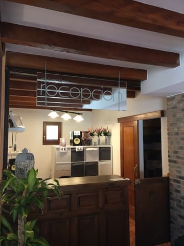 32 bedroom Hotel for sale in Cabrales - € 1,400,000 (Ref: 8861619)