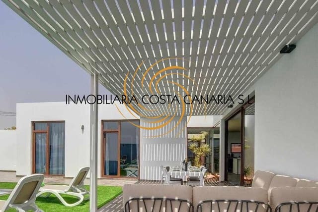 3 soveværelse Villa til salg i Triquivijate, Antigua med swimmingpool - € 620.000 (Ref: 9050369)