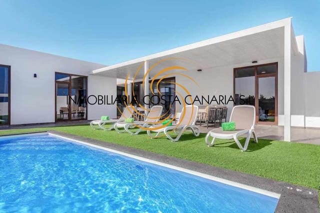 3 soveværelse Villa til salg i Triquivijate, Antigua med swimmingpool - € 620.000 (Ref: 9050369)