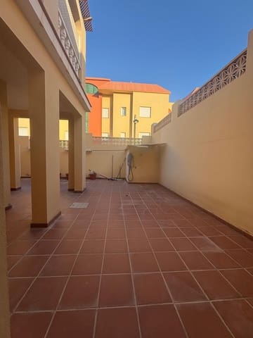 4 soveværelse Villa til salg i Pájara med garage - € 430.000 (Ref: 9066405)