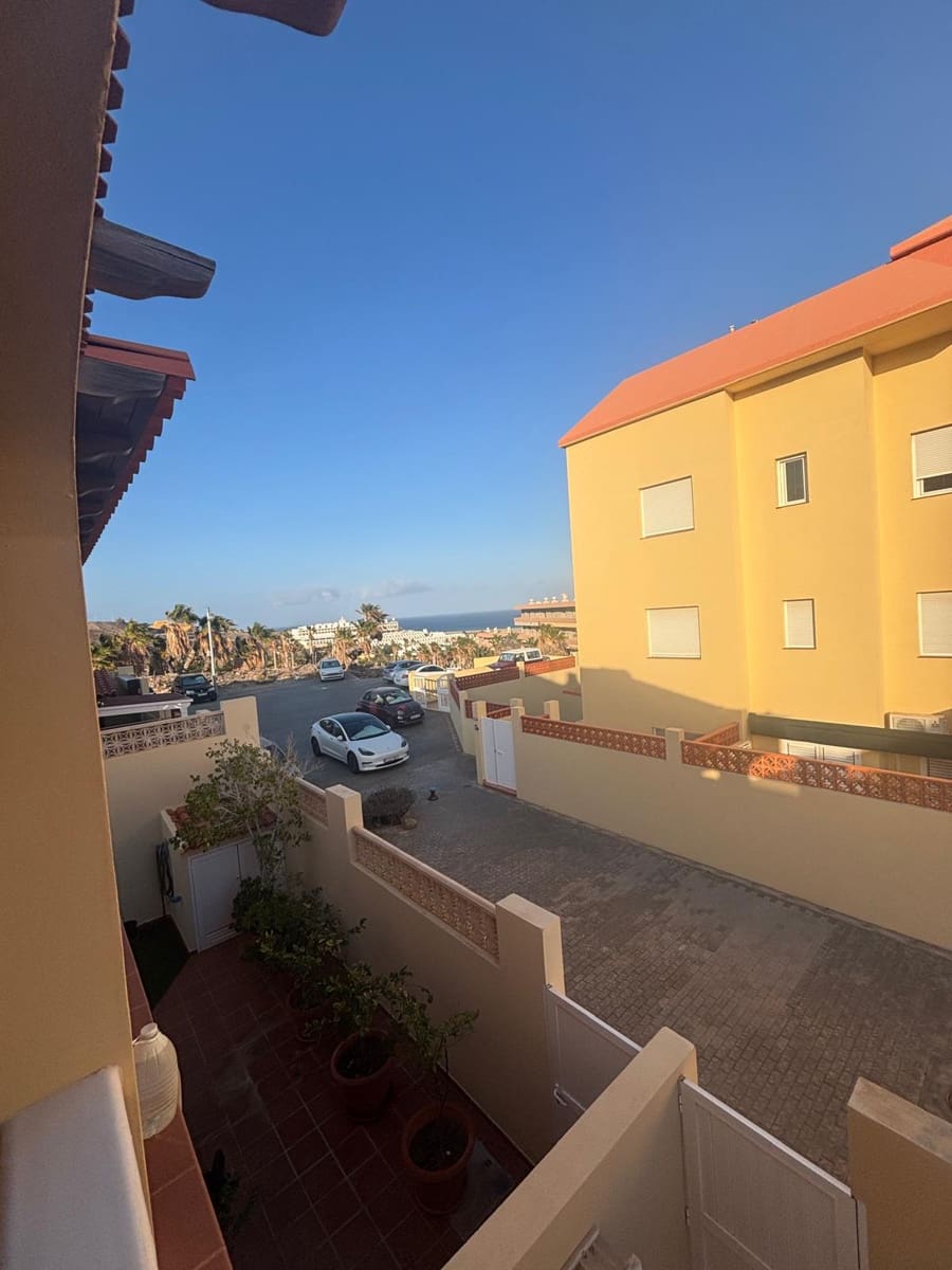 4 soveværelse Villa til salg i Pajara med garage - € 430.000 (Ref: 9066405)