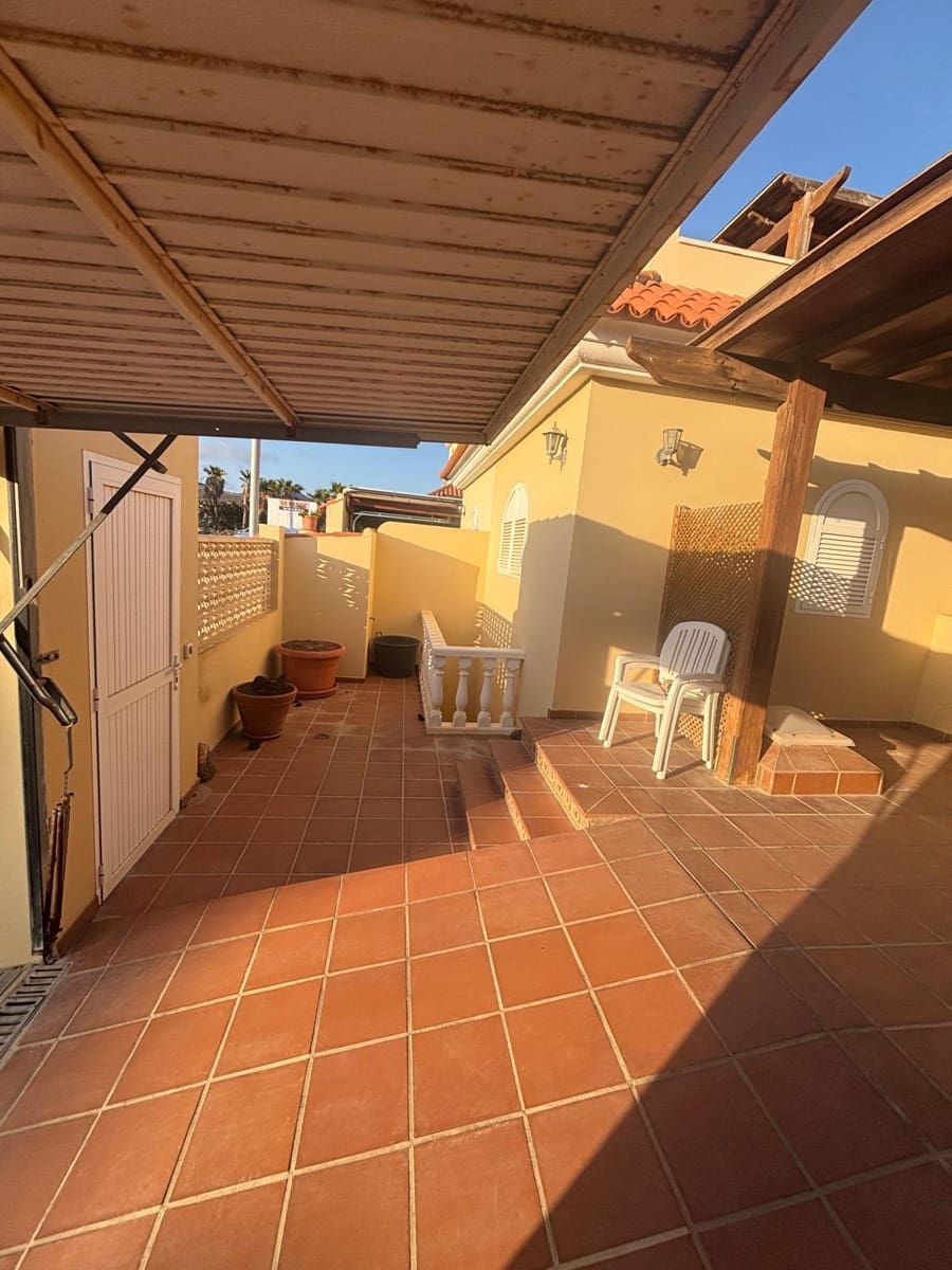 4 soveværelse Villa til salg i Pajara med garage - € 430.000 (Ref: 9066405)