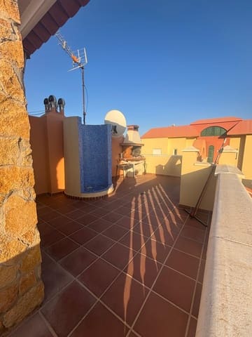 4 soveværelse Villa til salg i Pájara med garage - € 430.000 (Ref: 9066405)