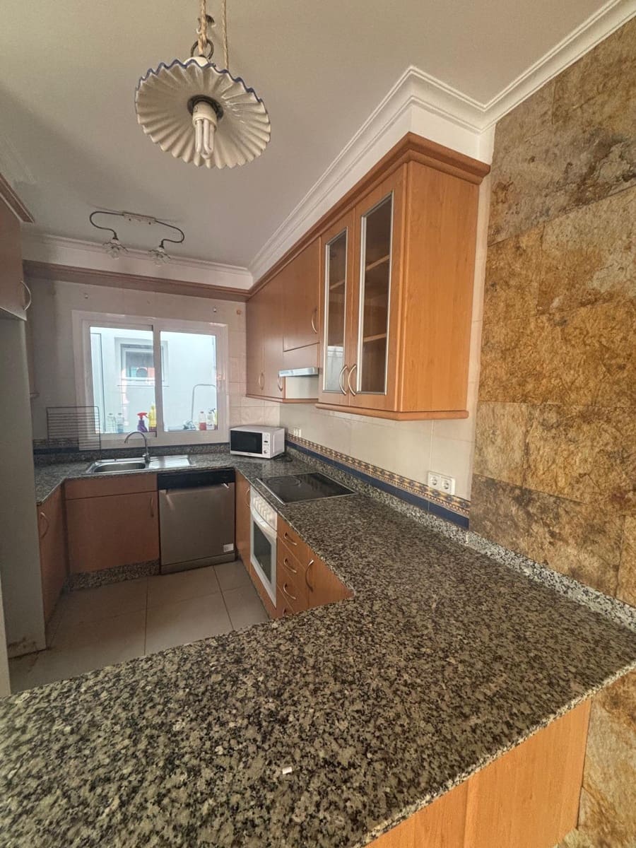 4 soveværelse Villa til salg i Pajara med garage - € 430.000 (Ref: 9066405)