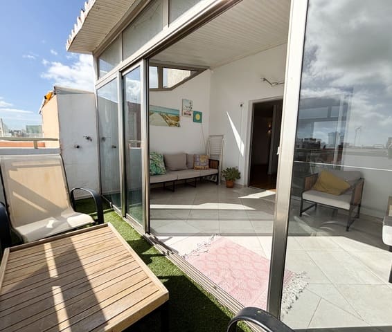 2 bedroom Penthouse for sale in Santa Lucía de Tirajana - € 175,000 (Ref: 9525547)