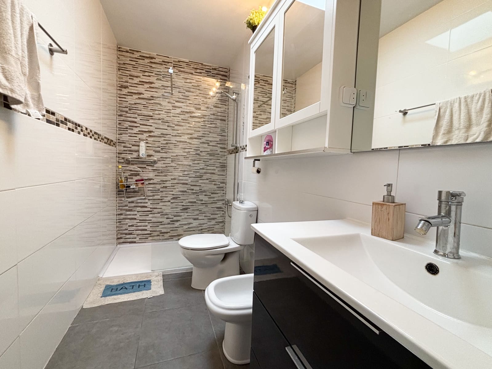 2 bedroom Penthouse for sale in Santa Lucia de Tirajana - € 175,000 (Ref: 9525547)