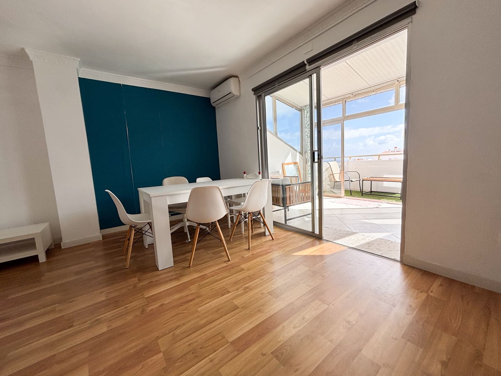 2 bedroom Penthouse for sale in Santa Lucia de Tirajana - € 175,000 (Ref: 9525547)