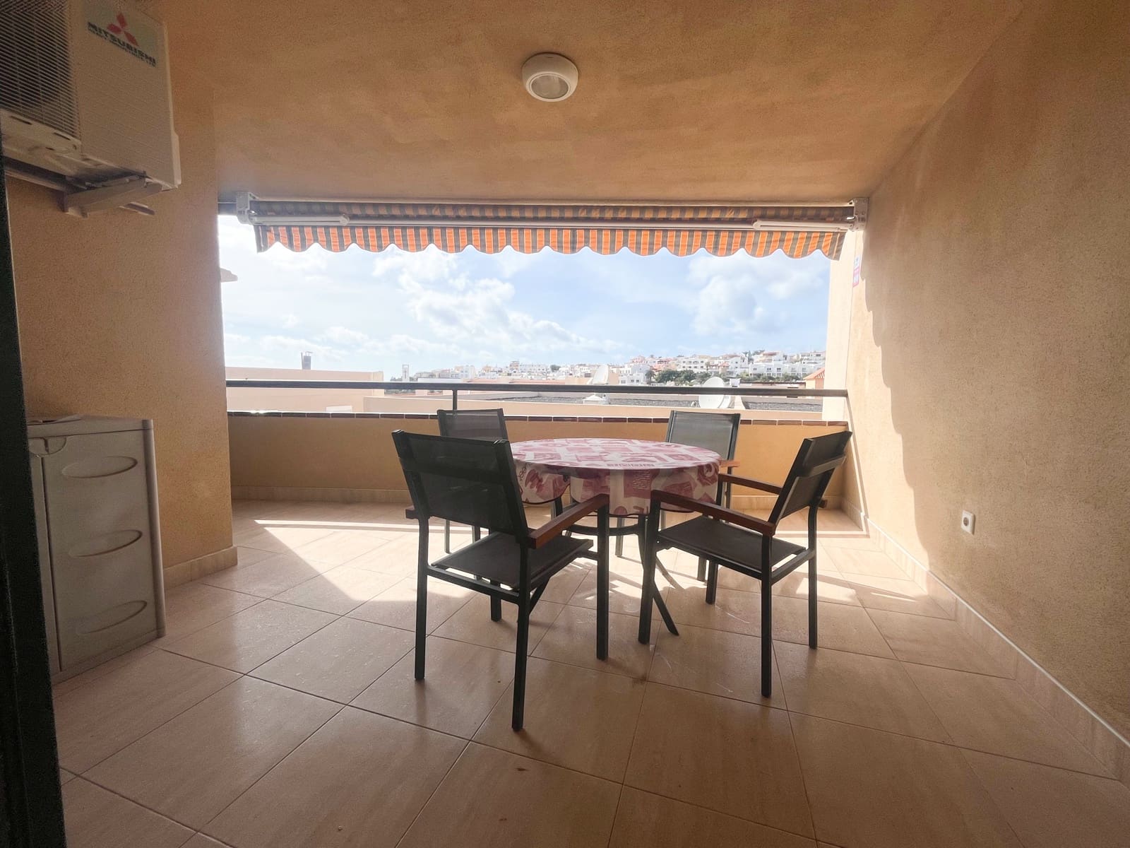 2 bedroom Flat for sale in Morro Jable - € 225,000 (Ref: 9532286)