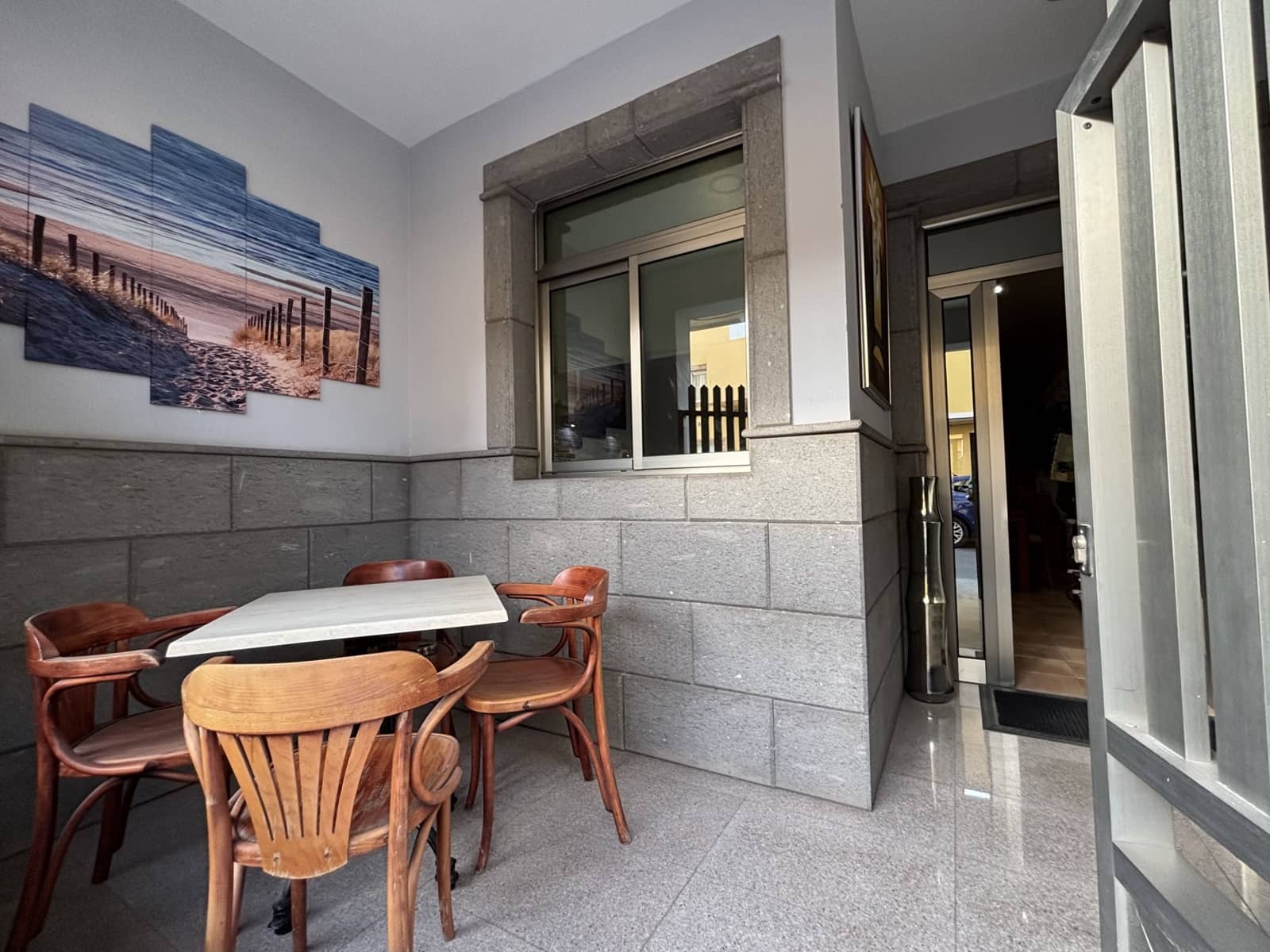 2 bedroom Flat for sale in Aguimes - € 270,000 (Ref: 9803706)