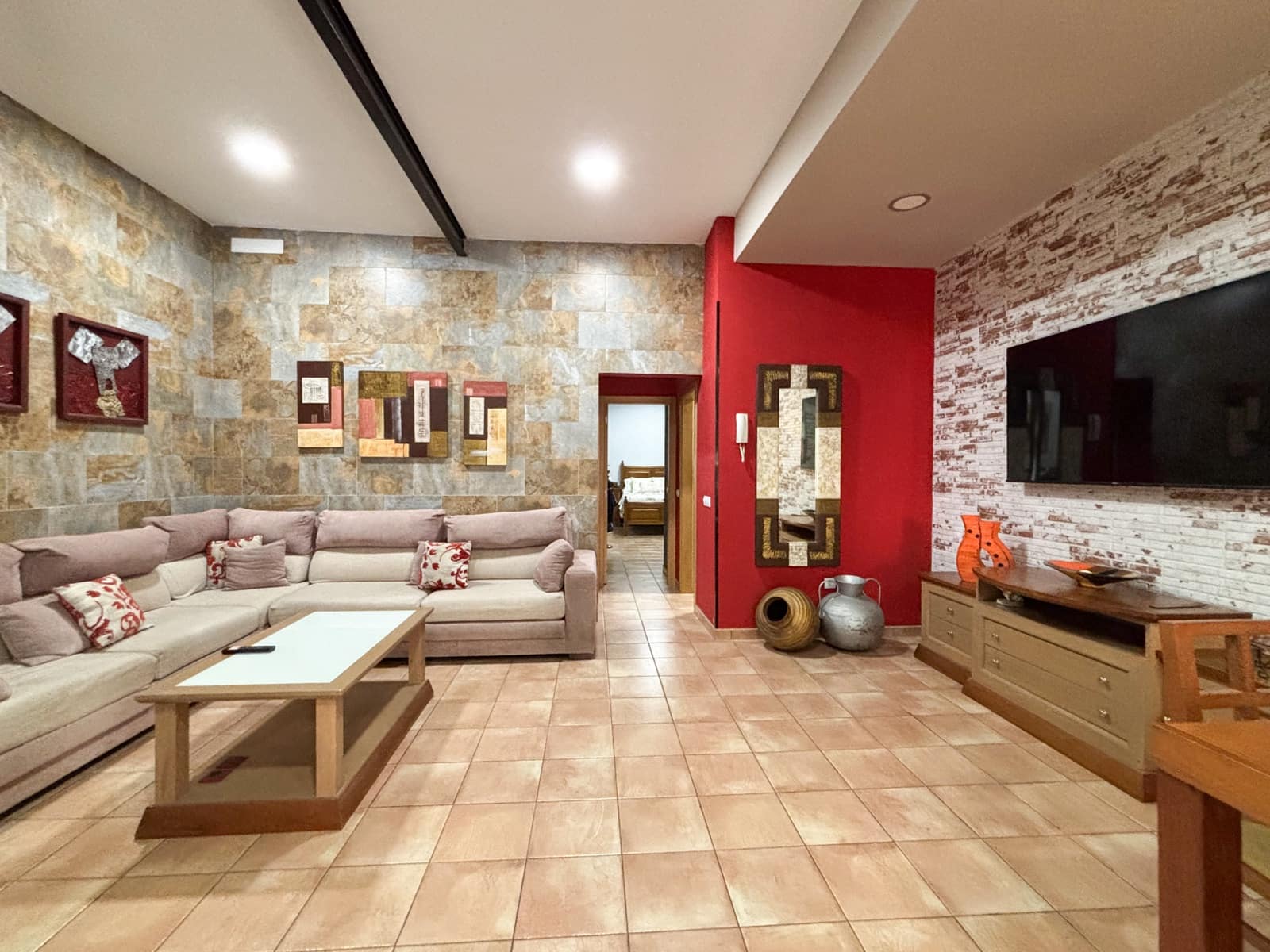 2 bedroom Flat for sale in Aguimes - € 270,000 (Ref: 9803706)