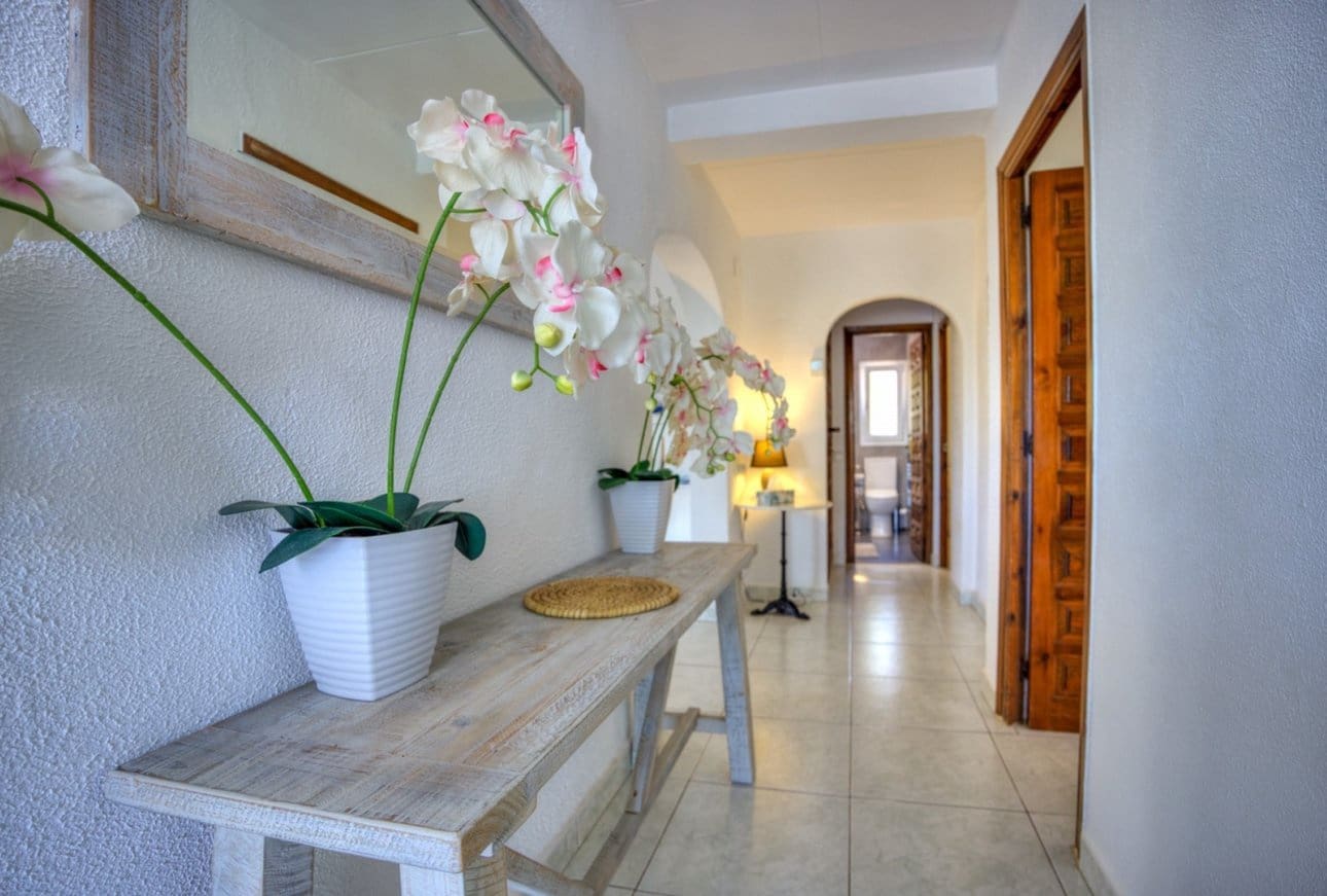 3 soveværelse Villa til salg i Moraira med swimmingpool garage - € 915.000 (Ref: 10008044)