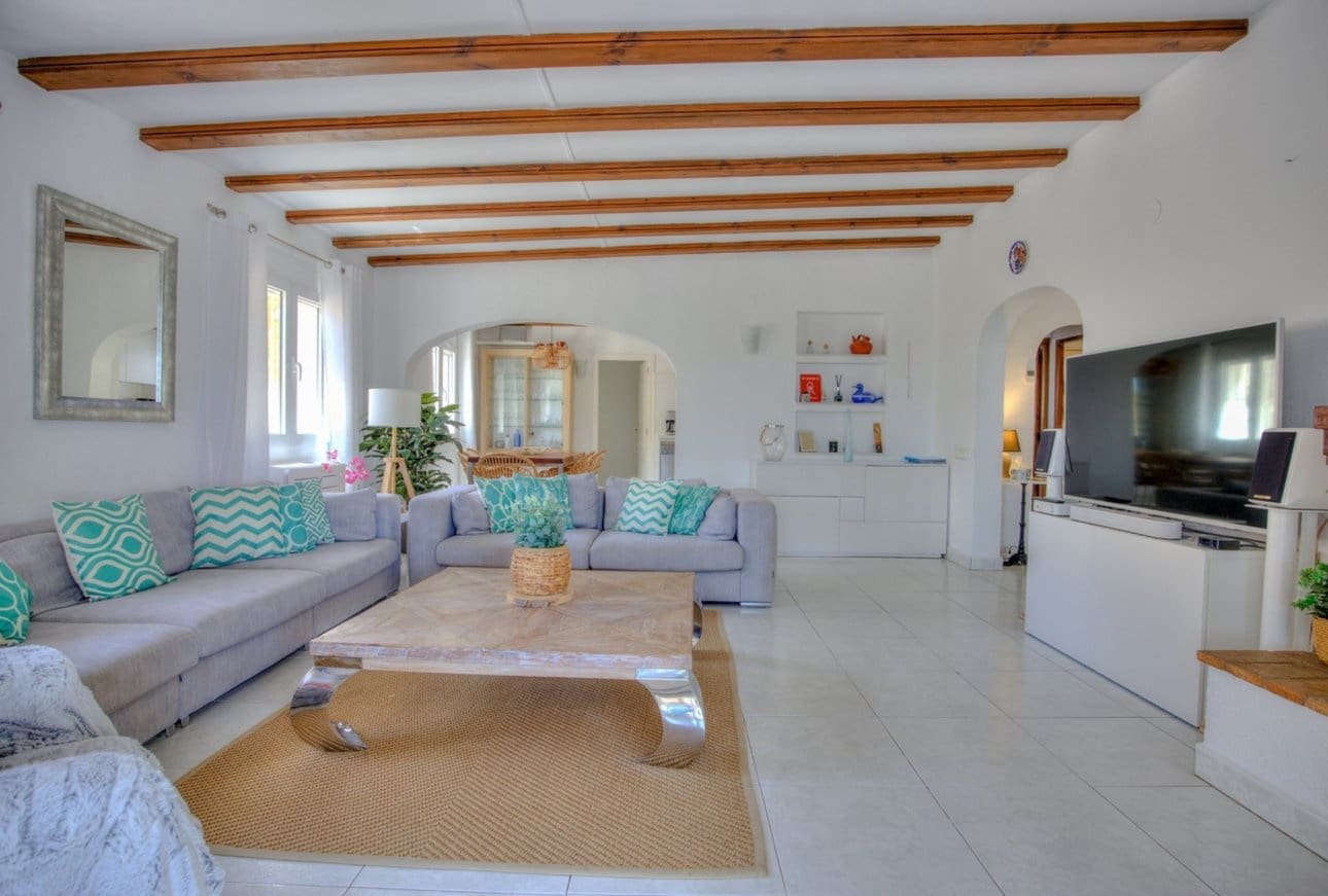 3 soveværelse Villa til salg i Moraira med swimmingpool garage - € 915.000 (Ref: 10008044)