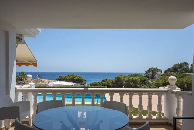 2 makuuhuone Huoneisto myytävänä paikassa Moraira, Teulada-Moraira mukana uima-altaan 
autotalli - 692 000 € (Ref: 10023183)