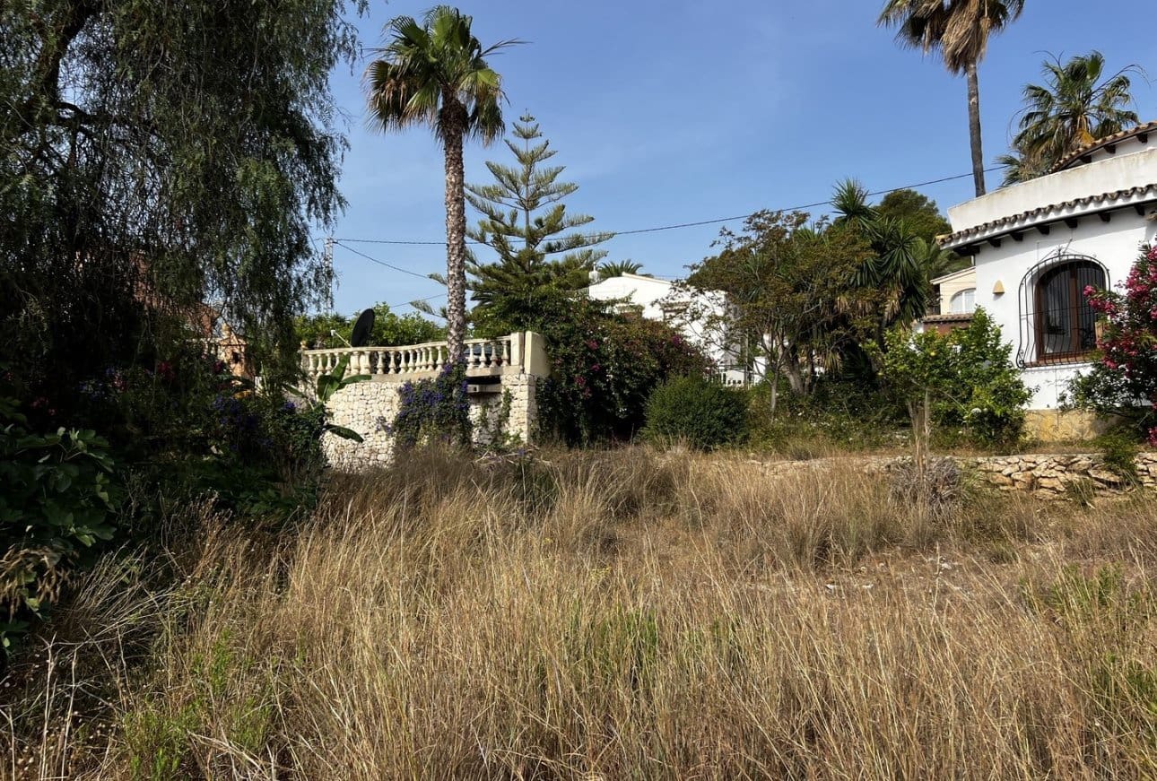 5 soverom Villa til salgs i Benissa med svømmebasseng - € 745 000 (Ref: 10023257)