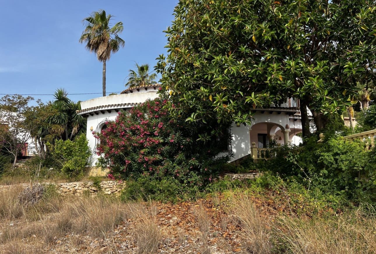 5 soverom Villa til salgs i Benissa med svømmebasseng - € 745 000 (Ref: 10023257)