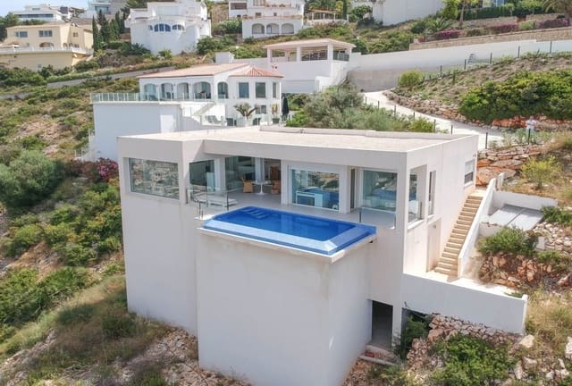 2 makuuhuone Huvila myytävänä paikassa Cumbre del Sol, Benitachell / Benitatxell mukana uima-altaan - 875 000 € (Ref: 10023258)