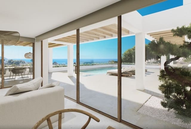 6 bedroom Villa for sale in Moraira, Teulada-Moraira with pool garage - € 2,300,000 (Ref: 10031120)