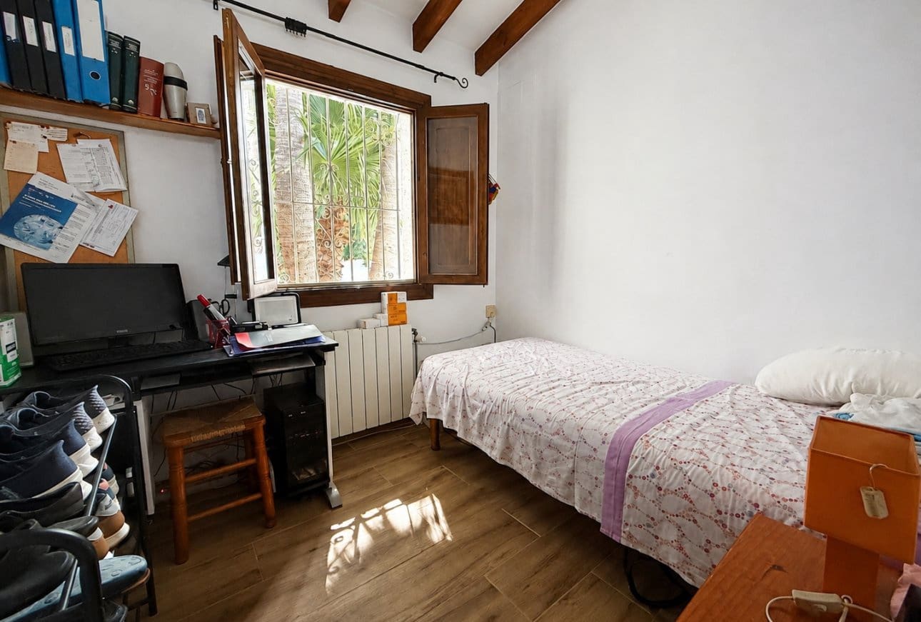 4 makuuhuone Huvila myytävänä paikassa Moraira mukana uima-altaan - 595 000 € (Ref: 10043539)