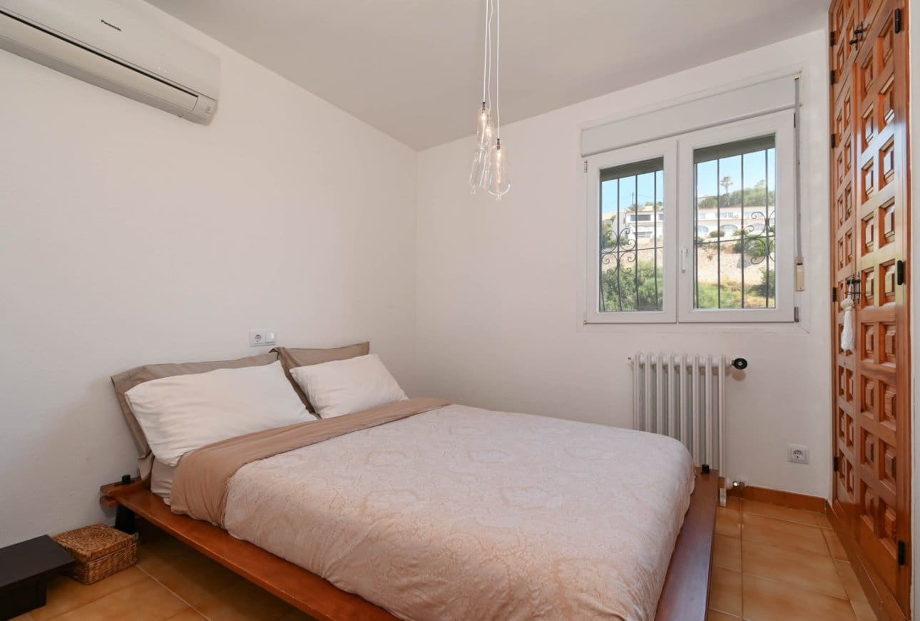 3 chambre Villa/Maison à vendre à Benissa avec piscine - 760 000 € (Ref: 10044033)