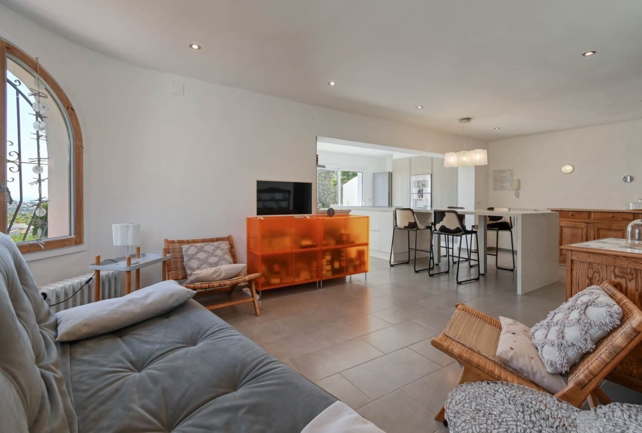 3 chambre Villa/Maison à vendre à Benissa avec piscine - 760 000 € (Ref: 10044033)