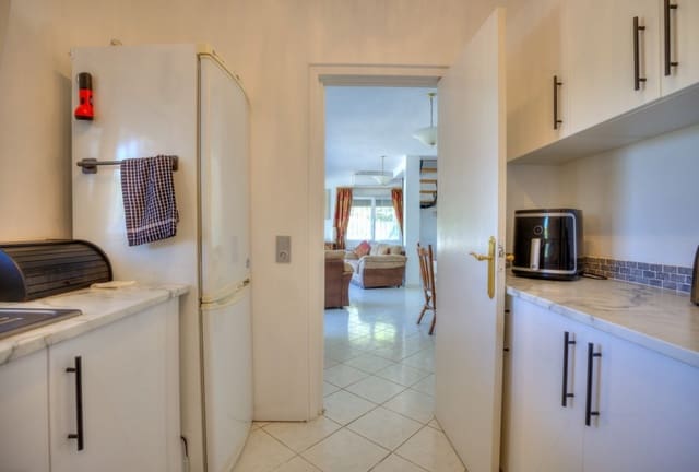 5 soverom Villa til salgs i Parcent med garasje - € 360 000 (Ref: 10049796)