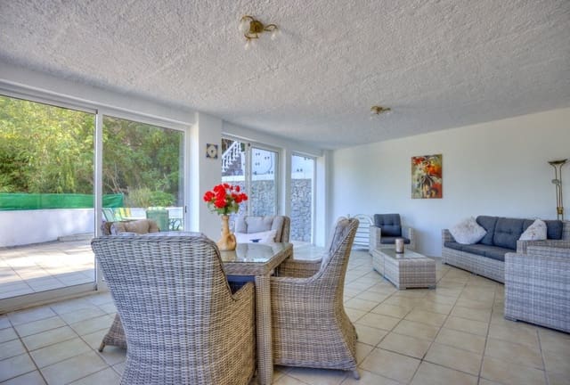 5 soverom Villa til salgs i Parcent med garasje - € 360 000 (Ref: 10049796)