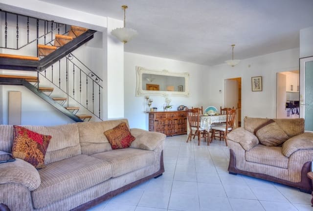 5 soverom Villa til salgs i Parcent med garasje - € 360 000 (Ref: 10049796)