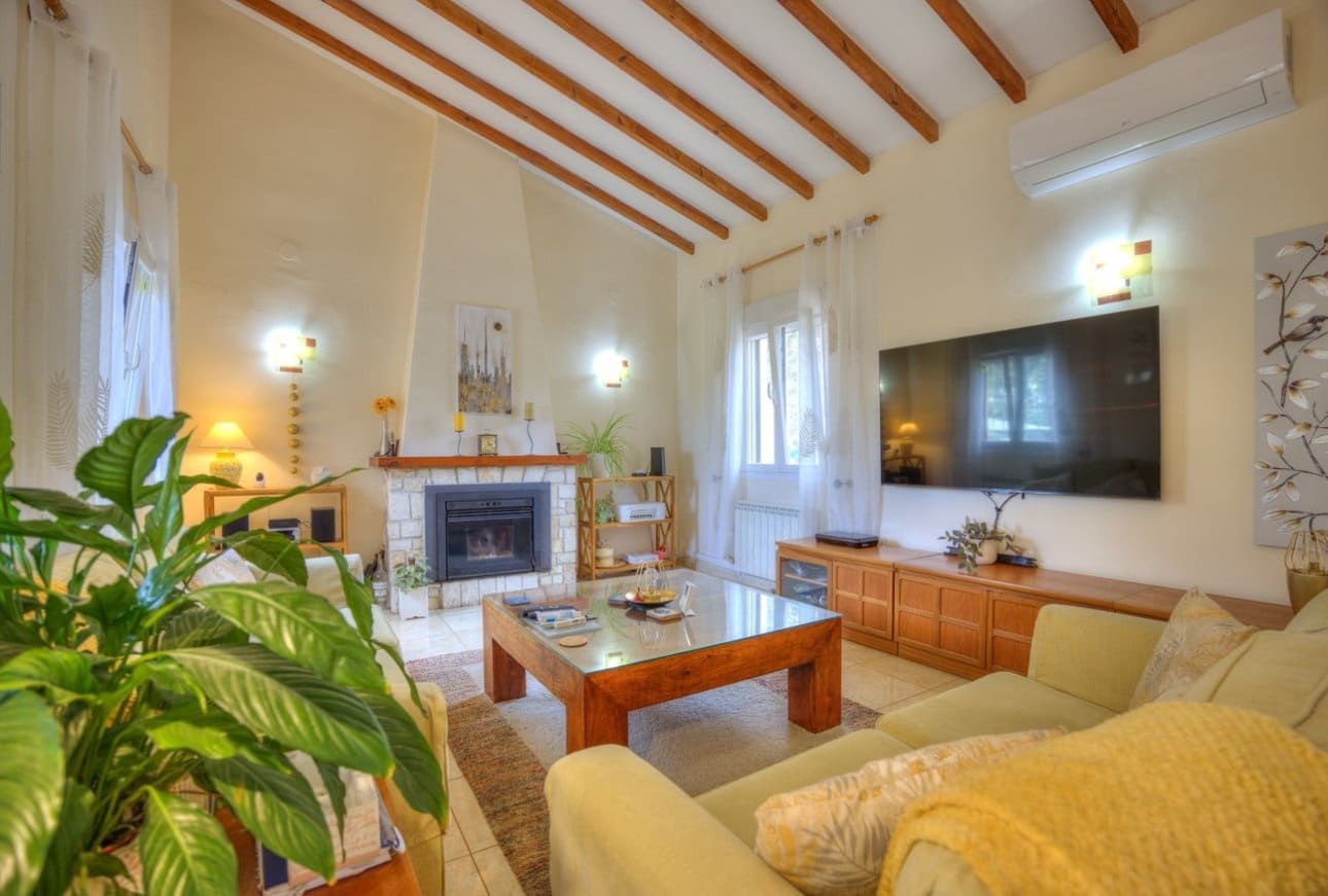 4 slaapkamer Villa te koop in Benissa met zwembad garage - € 599.000 (Ref: 10065682)