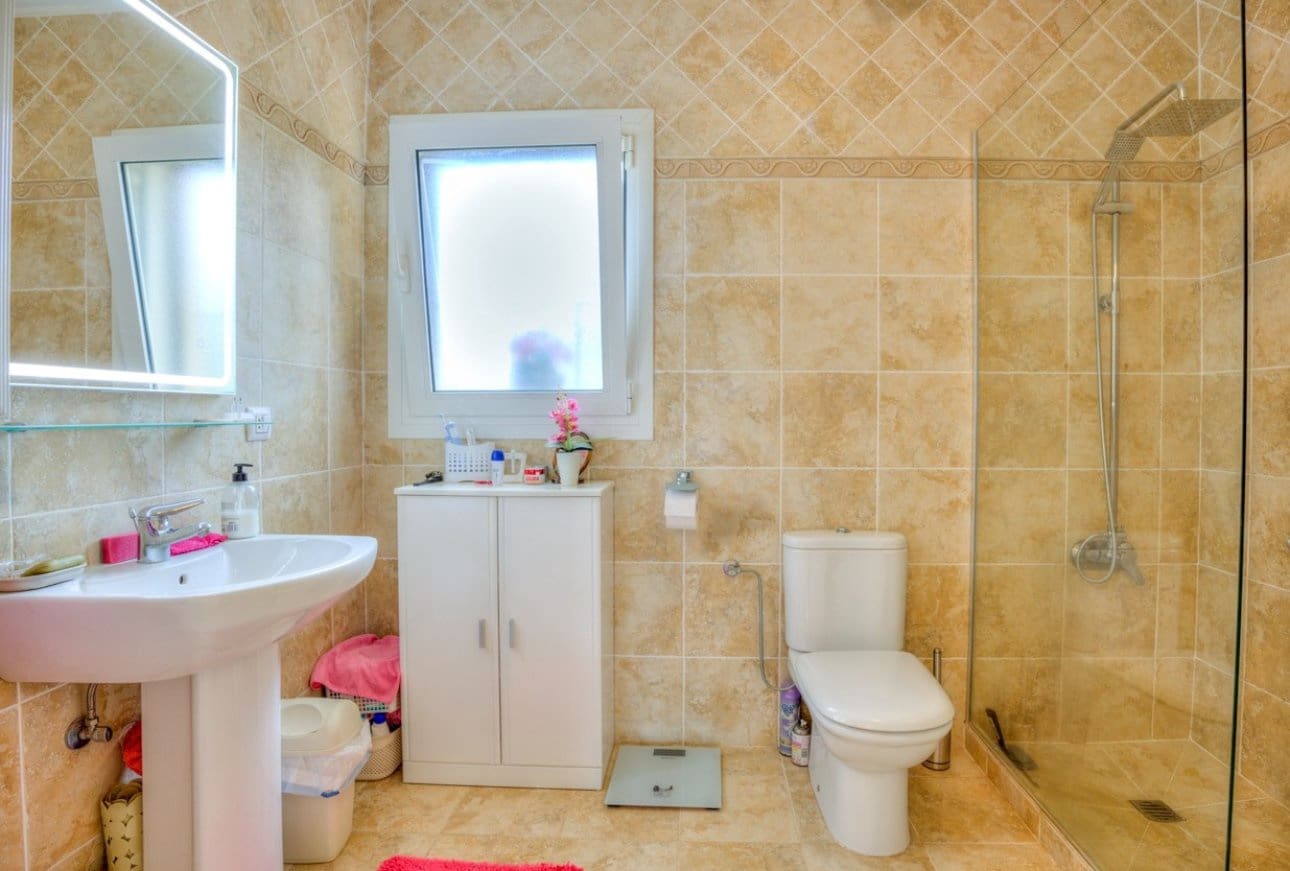 4 slaapkamer Villa te koop in Benissa met zwembad garage - € 599.000 (Ref: 10065682)