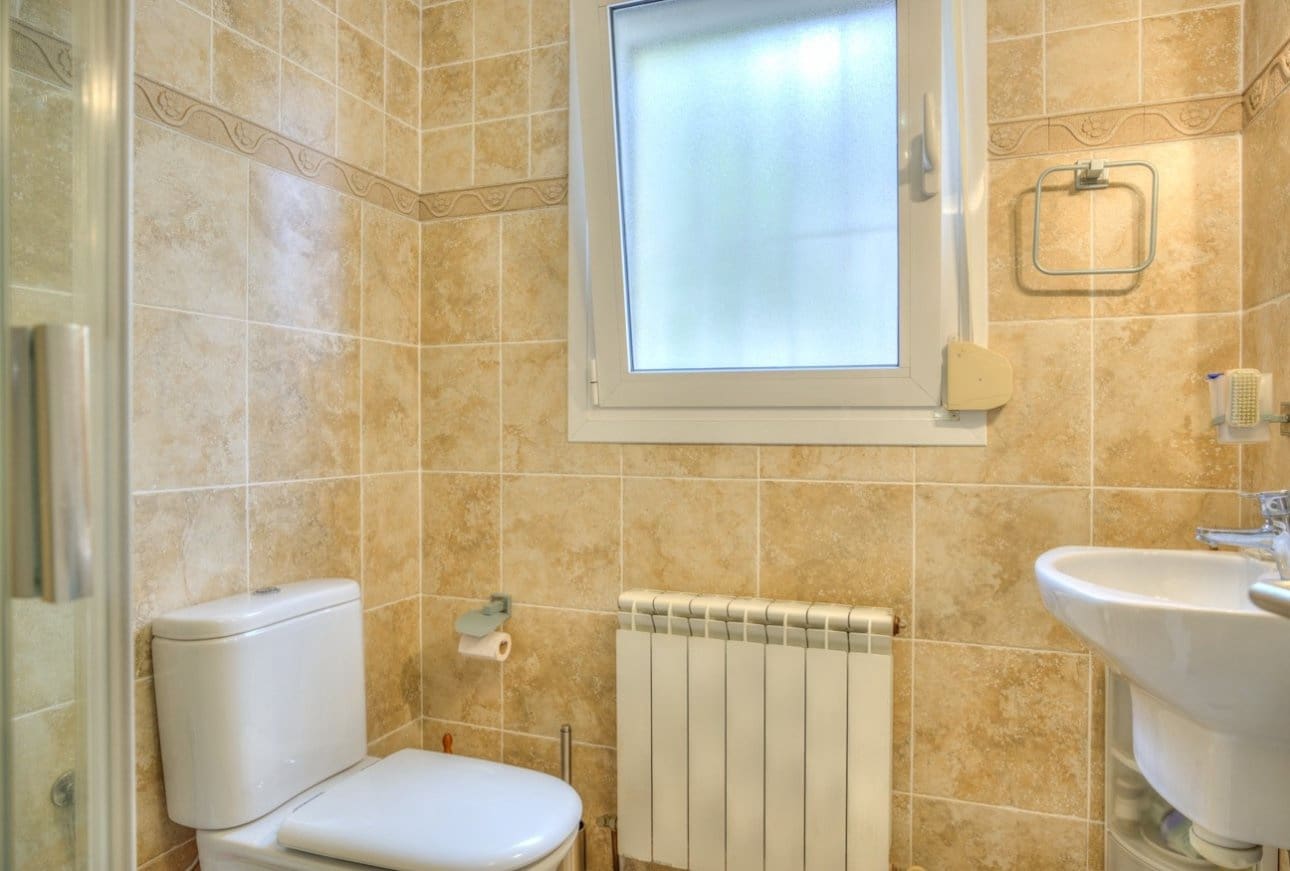 4 slaapkamer Villa te koop in Benissa met zwembad garage - € 599.000 (Ref: 10065682)