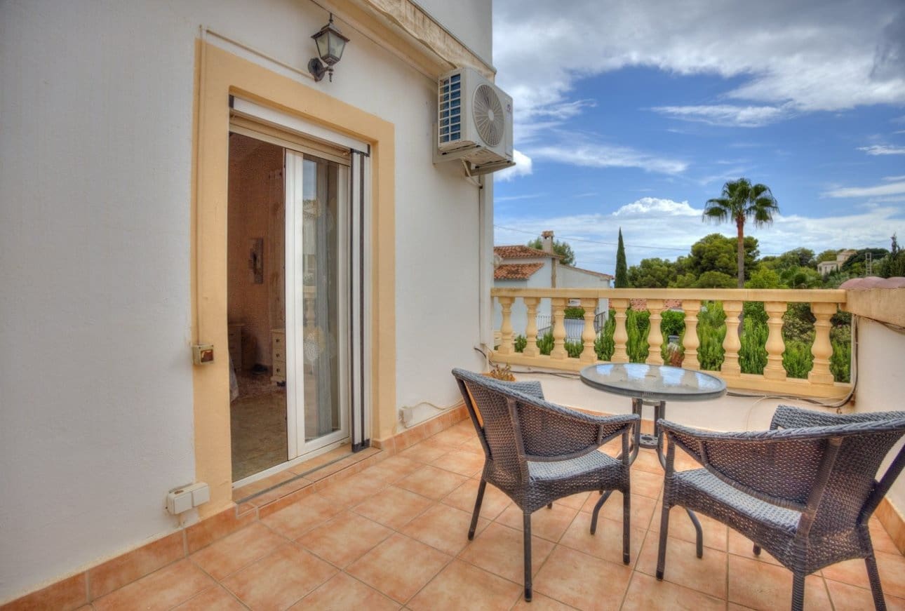 4 slaapkamer Villa te koop in Benissa met zwembad garage - € 599.000 (Ref: 10065682)