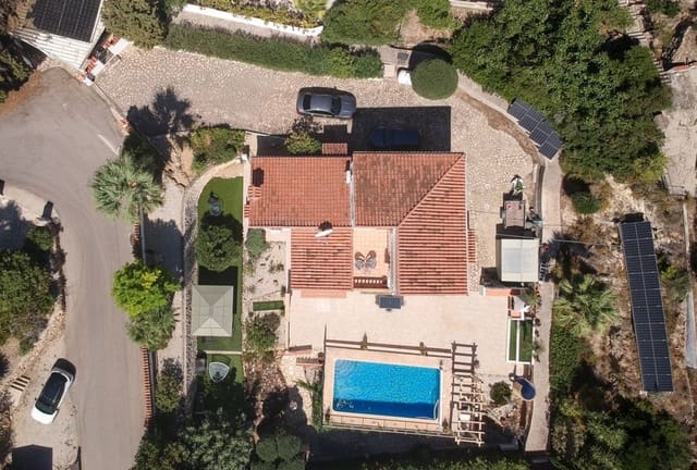 4 Zimmer Villa zu verkaufen in Benissa mit Pool Garage - 599.000 € (Ref: 10065682)