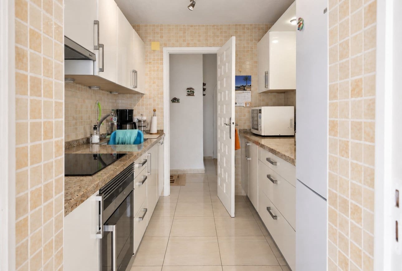 3 chambre Villa/Maison à vendre à Cumbre del Sol avec piscine garage - 599 995 € (Ref: 10124844)
