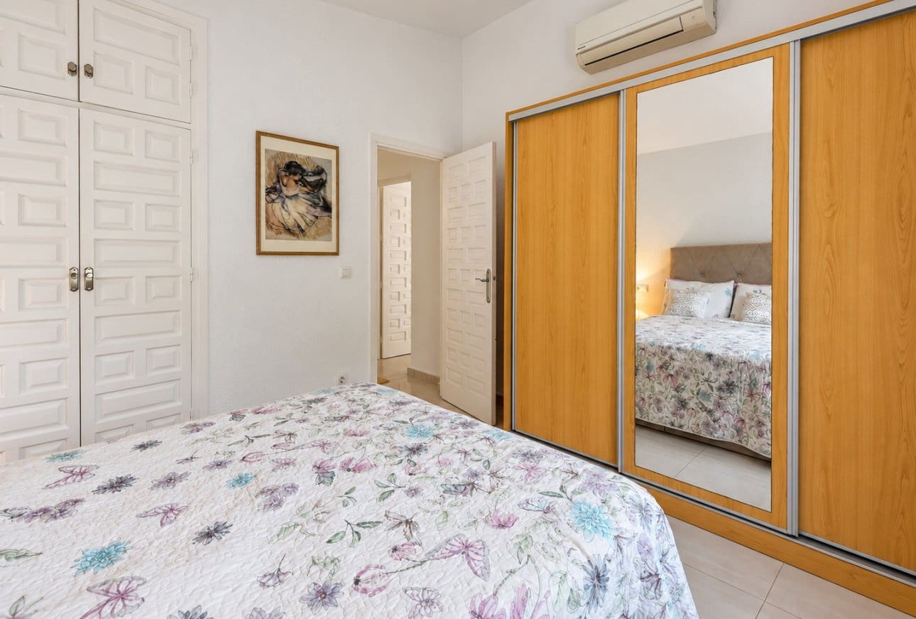 3 chambre Villa/Maison à vendre à Cumbre del Sol avec piscine garage - 599 995 € (Ref: 10124844)