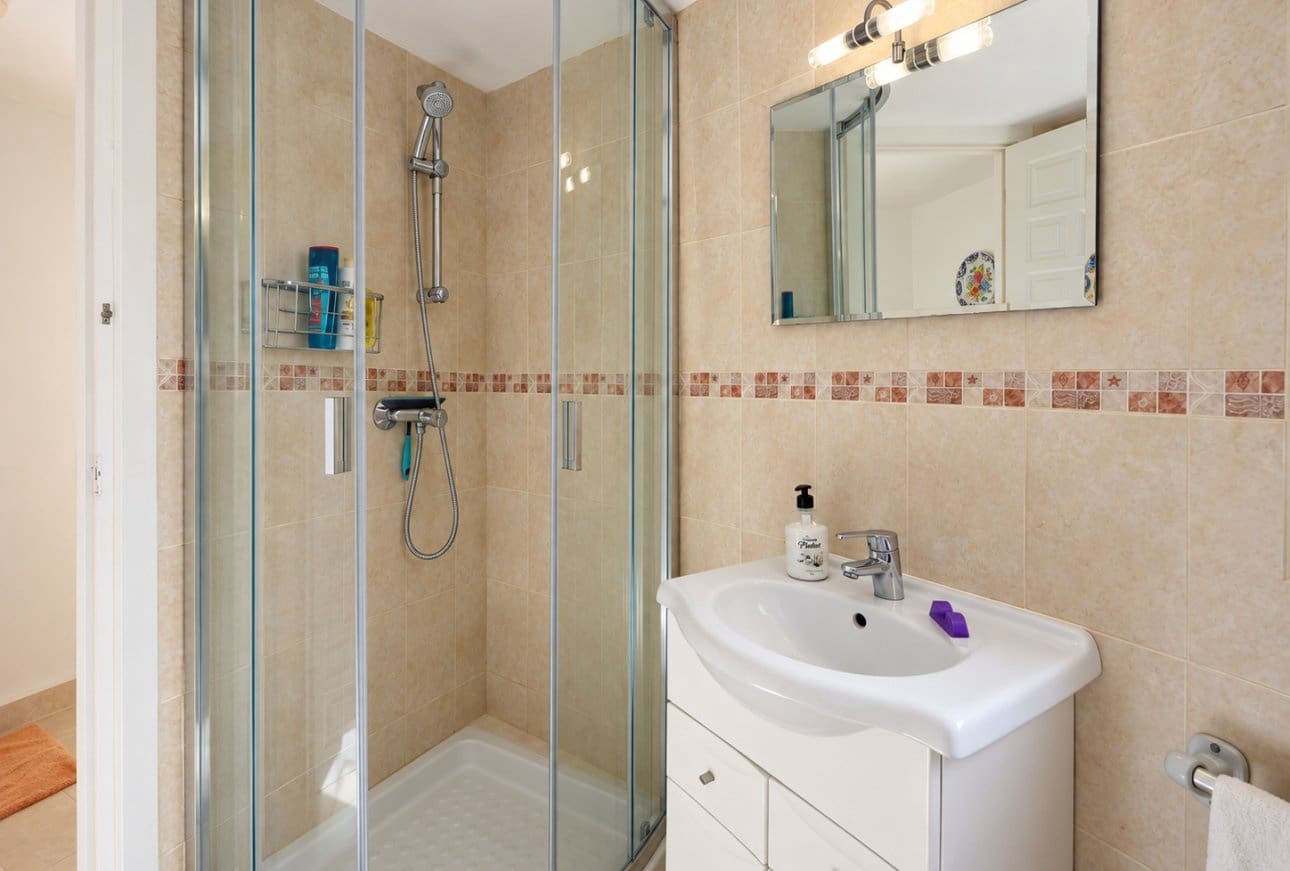 3 chambre Villa/Maison à vendre à Cumbre del Sol avec piscine garage - 599 995 € (Ref: 10124844)
