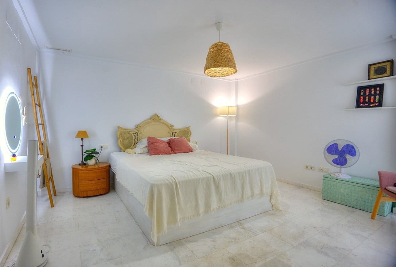 3 slaapkamer Appartement te koop in Benitachell / Benitatxell met garage - € 275.000 (Ref: 10130907)