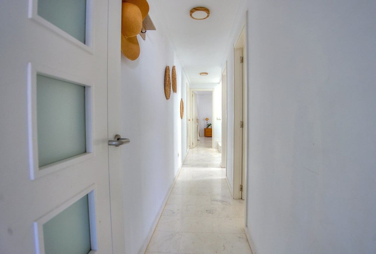 3 slaapkamer Appartement te koop in Benitachell / Benitatxell met garage - € 275.000 (Ref: 10130907)