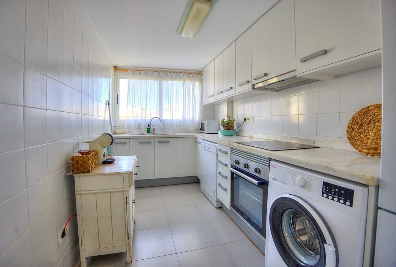 3 slaapkamer Appartement te koop in Benitachell / Benitatxell met garage - € 275.000 (Ref: 10130907)