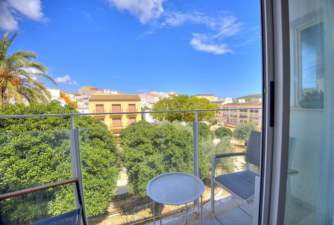 3 slaapkamer Appartement te koop in Benitachell / Benitatxell met garage - € 275.000 (Ref: 10130907)