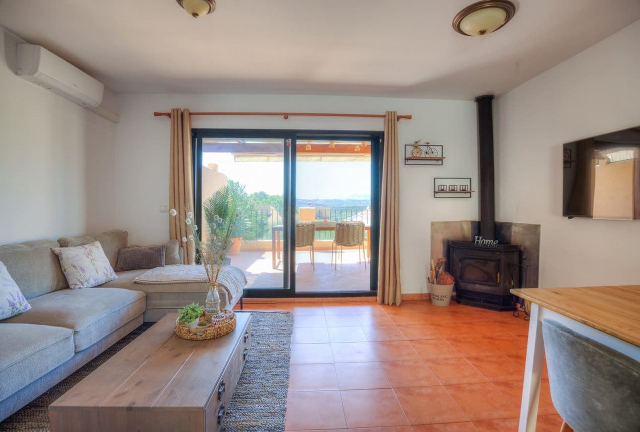 3 bedroom Villa for sale in Moraira with pool garage - € 365,000 (Ref: 10144972)