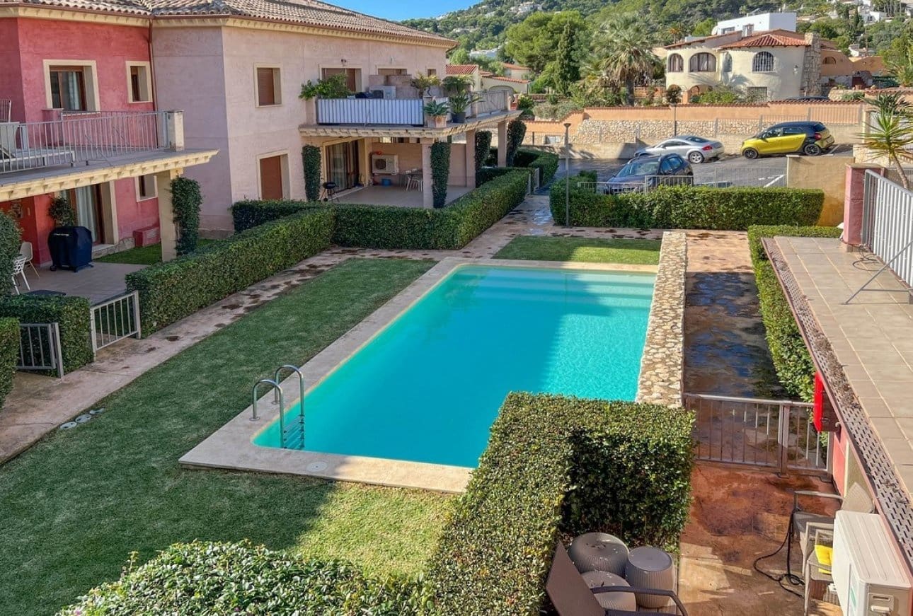 3 bedroom Apartment for sale in Benissa with pool - € 445,000 (Ref: 10160553)