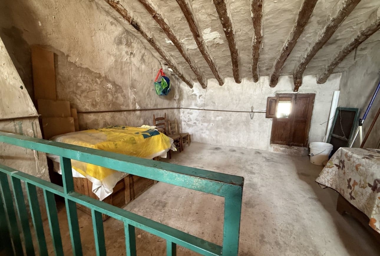 4 bedroom Townhouse for sale in Vall de Laguart - € 130,000 (Ref: 10163440)